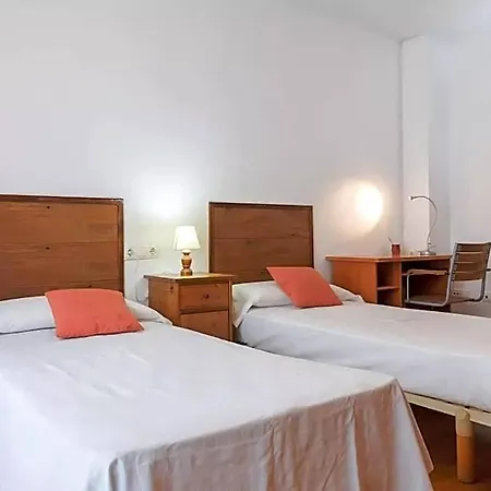 Ca La Gloria Bed & Breakfast Vilabertrán
