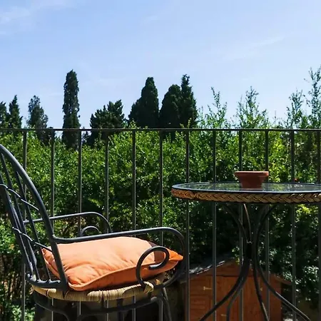 Ca La Gloria Bed and Breakfast Vilabertrán