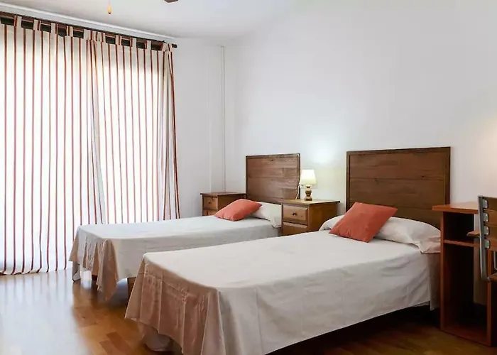 Ca La Gloria Bed & Breakfast Vilabertrán