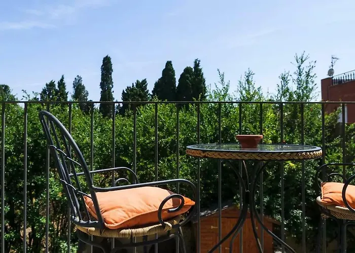 Ca La Gloria Bed & Breakfast Vilabertrán